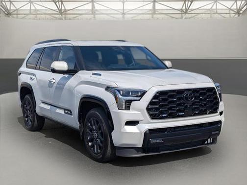 2024 Toyota Sequoia Platinum