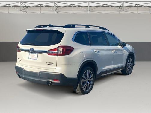 2022 Subaru Ascent Limited 8-Passenger