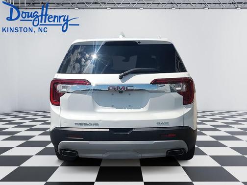 Summit White 2023 GMC Acadia SLE