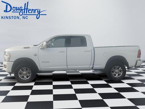 Bright White Clearcoat 2024 RAM 2500 Laramie