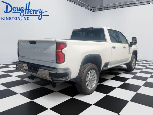 Summit White 2024 Chevrolet Silverado 2500 LTZ