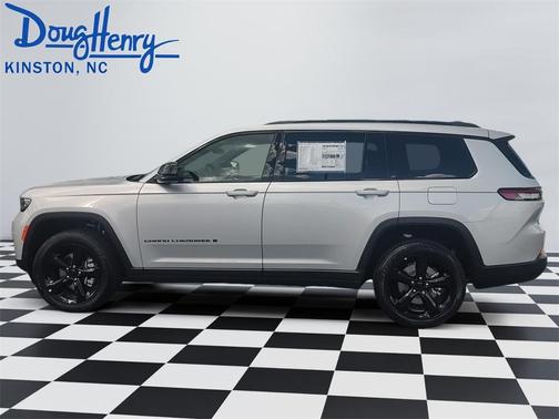 2025 Jeep Grand Cherokee L Laredo