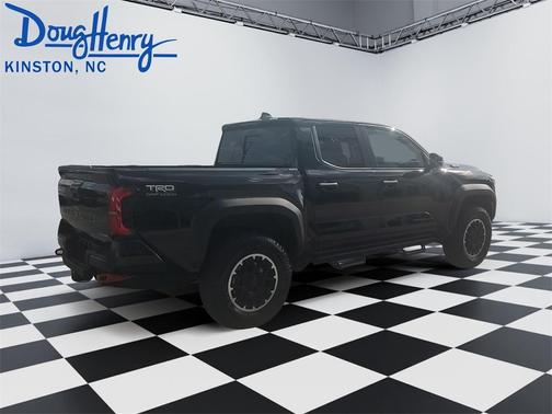 2024 Toyota Tacoma Hybrid TRD