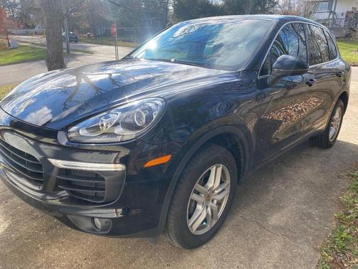 2016 Porsche Cayenne Cayenne