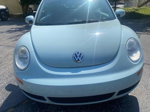 2006 Volkswagen New Beetle 2.5