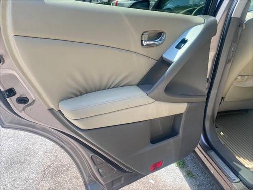 2010 Nissan Murano SL