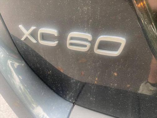 2010 Volvo XC60 T6 R-Design