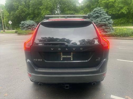 2010 Volvo XC60 T6 R-Design