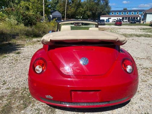 2007 Volkswagen New Beetle 2.5