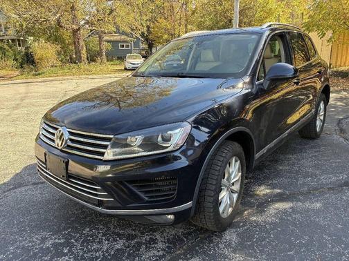 Black 2015 Volkswagen Touareg TDI Sport w/Technology