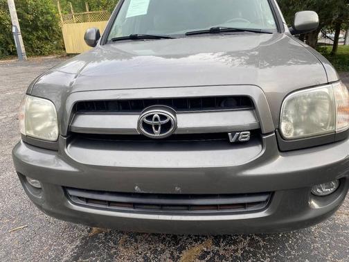 2007 Toyota Sequoia SR5