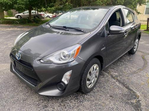 2015 Toyota Prius c Four