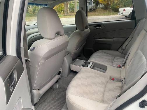 2010 Subaru Forester 2.5 X Premium