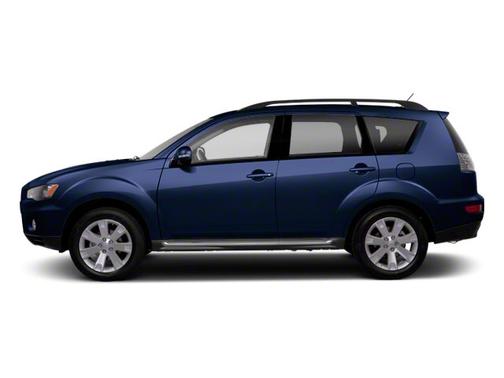 Blue 2013 Mitsubishi Outlander SE