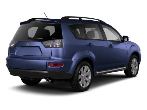 Blue 2013 Mitsubishi Outlander SE