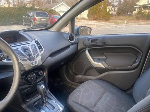 2012 Hyundai Elantra Touring GLS