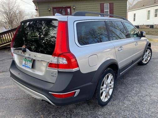 2016 Volvo XC70 T5 Premier