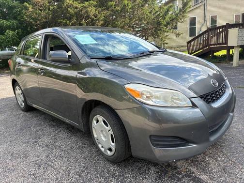 Magnetic Gray Metallic 2013 Toyota Matrix L