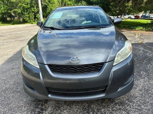 Magnetic Gray Metallic 2013 Toyota Matrix L