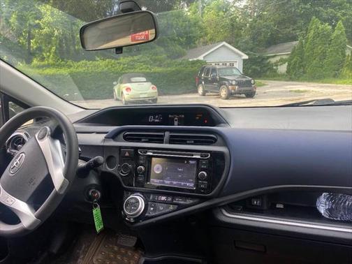2015 Toyota Prius c Four