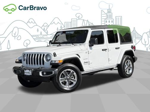 Bright White Clearcoat 2023 Jeep Wrangler 4-Door Sahara 4x4