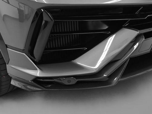 Gray 2023 Lamborghini Urus Performante