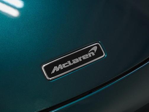 2025 McLaren 750S Spider