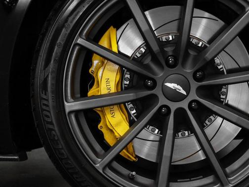 2023 Aston Martin DB11