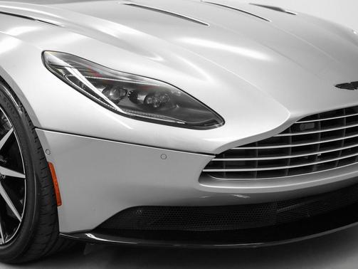 2023 Aston Martin DB11 Base