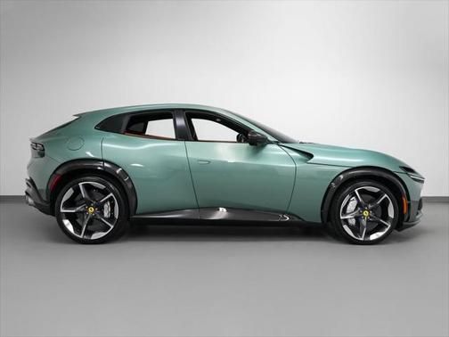 2024 Ferrari Purosangue