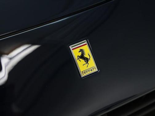 2023 Ferrari Portofino M Base