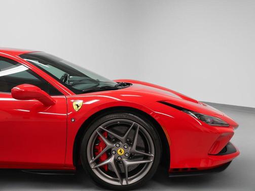 2020 Ferrari F8 Tributo Base