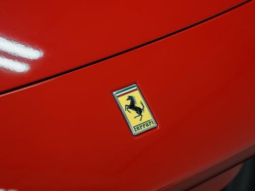 2020 Ferrari F8 Tributo Base