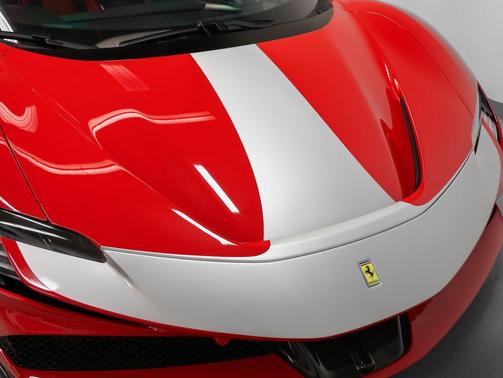2023 Ferrari SF90 Stradale Asseto Fiorano