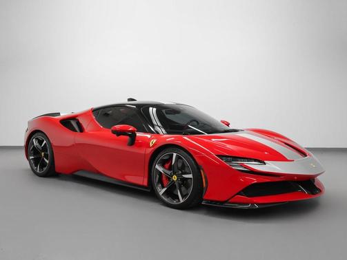 2023 Ferrari SF90 Stradale Asseto Fiorano