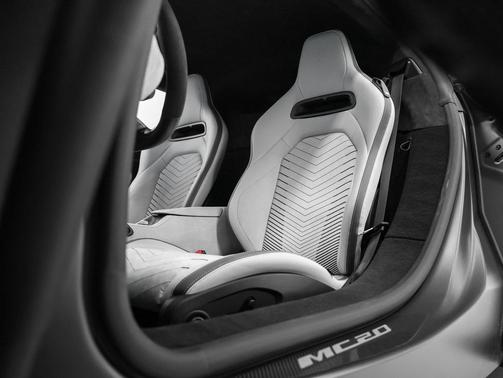 2023 Maserati MC20 Base