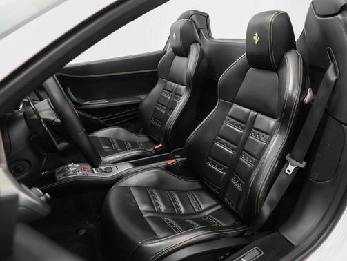 2015 Ferrari 458 Spider Base