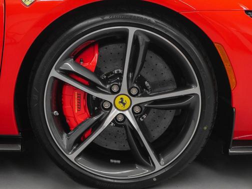 2024 Ferrari 296 GTS 