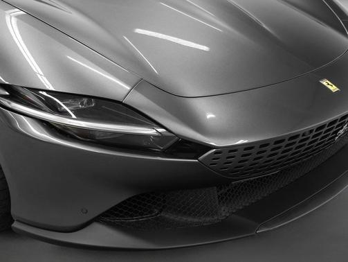 2024 Ferrari Roma Base
