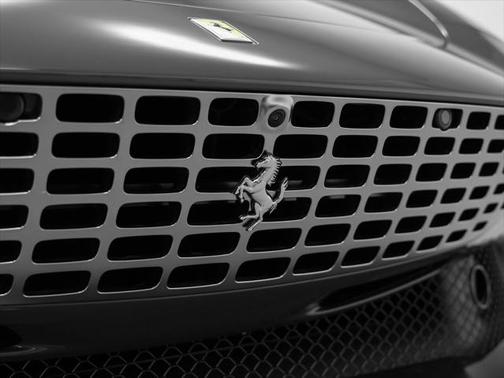 2025 Ferrari Roma Spider Spider