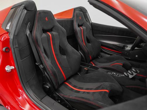 2019 Ferrari 488 Pista Base