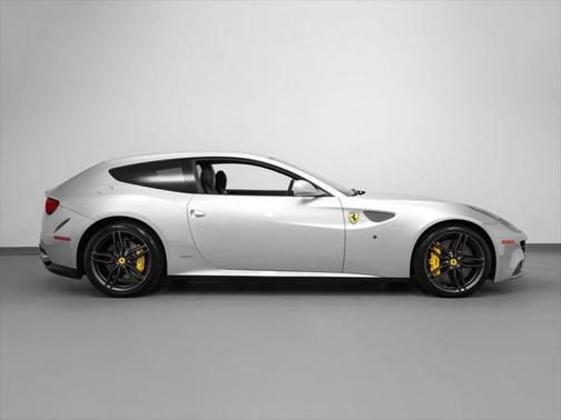 2014 Ferrari FF Base