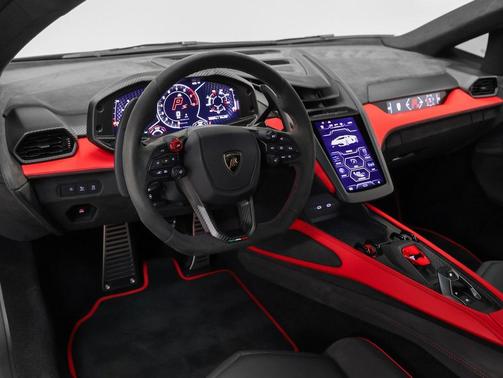 2024 Lamborghini Revuelto Base