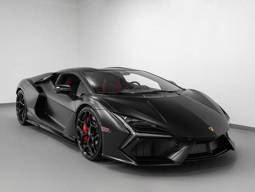 2024 Lamborghini Revuelto Base
