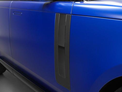 2024 Land Rover Range Rover P615 SV