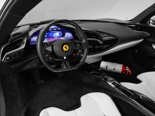 2022 Ferrari SF90 Stradale Base