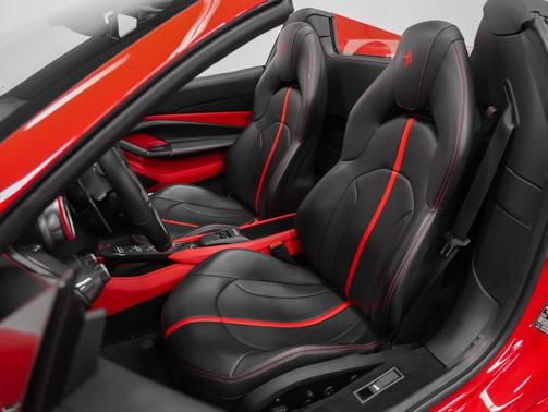 2022 Ferrari F8 Spider Base