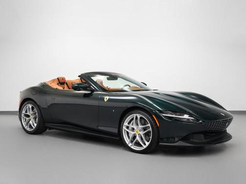 2025 Ferrari Roma Spider Base