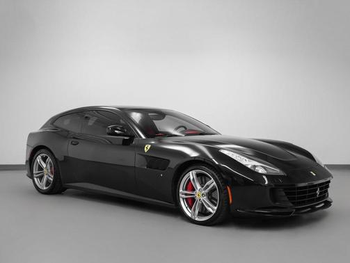 2018 Ferrari GTC4Lusso V12