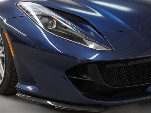 2022 Ferrari 812 GTS Base
